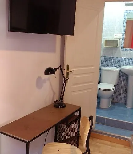 Pensión The Bridge Zaragoza